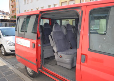 Spendenaufruf für einen Bus